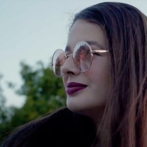 Meet your Posher, Adriana